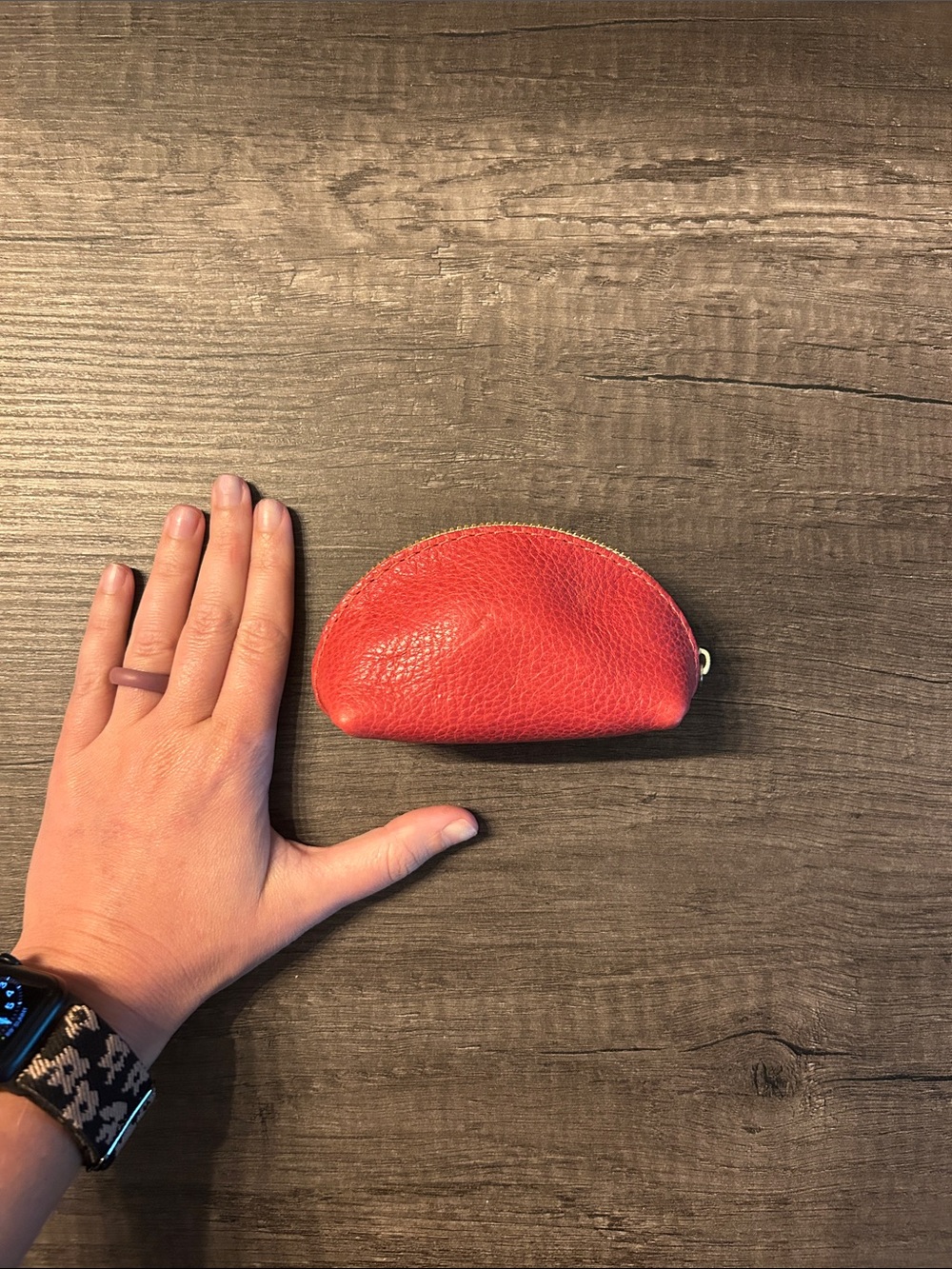 Portland Leather Chili Red Half-Moon Small Pouch